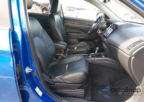 2017 Mitsubishi Outlander Sport 2.4 Sel z USA, uszkodzony, nr VIN JA4AR4AW0HZ055859